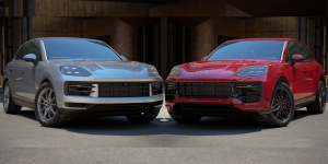 Porsche Cayenne vs Cayenne GTS